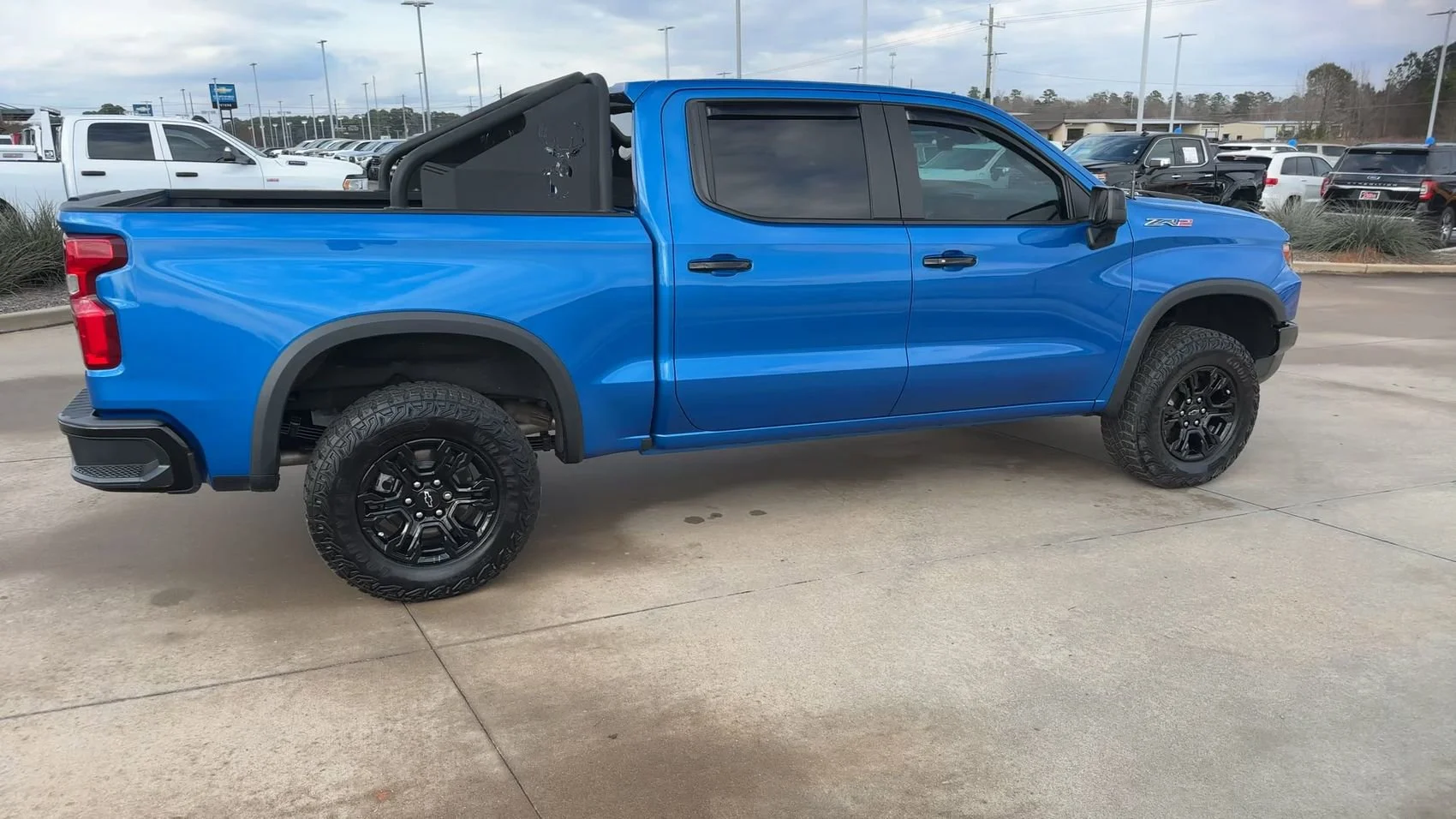 Used 2024 Glacier Blue Metallic Chevrolet ZR2 image 8