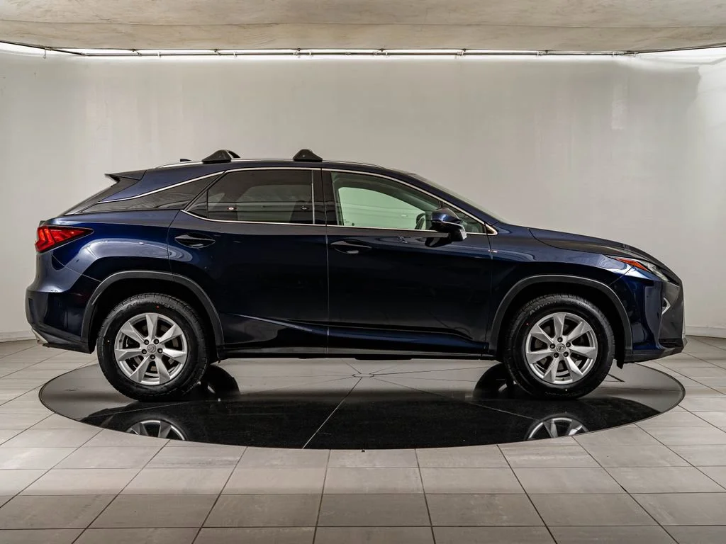 Used 2017 Mica Lexus 350 image 4