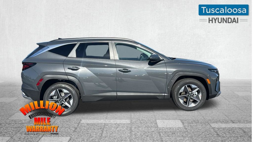 New 2026 Gray Hyundai SEL FWD image 9