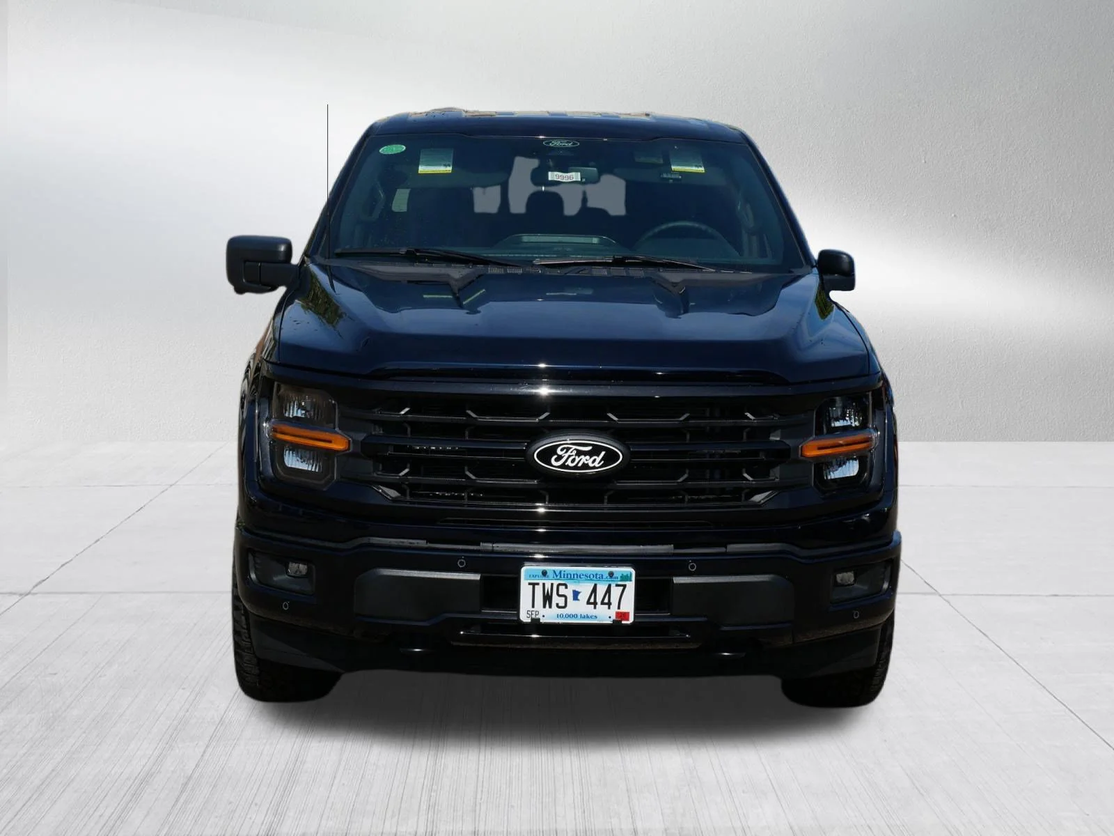 New 2026 Blue Ford XLT image 2