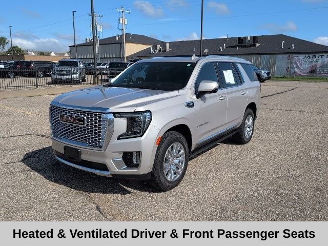 Used 2023 Pearl Beige Metallic GMC Denali image 17