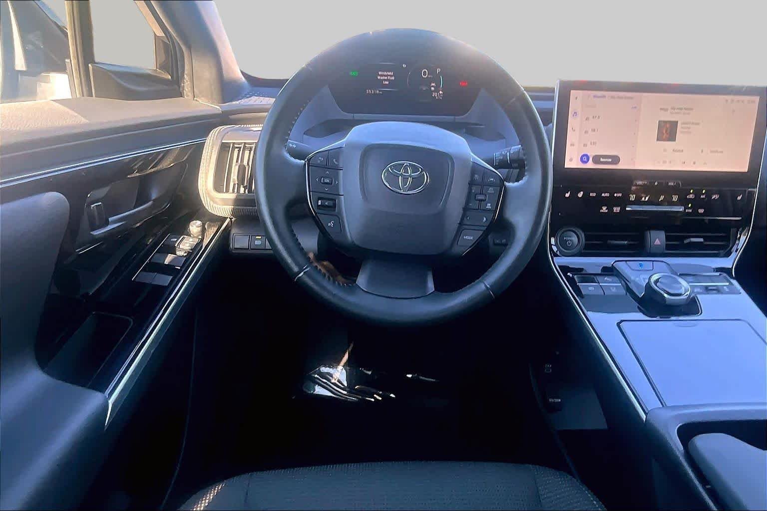 Used 2023 Black Toyota XLE image 5