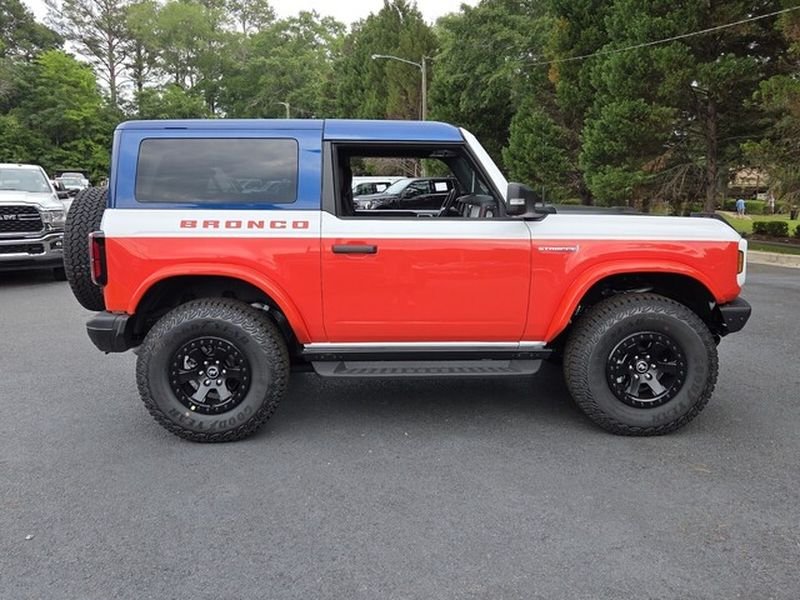 New 2025 Oxford White Ford Stroppe Edition image 15