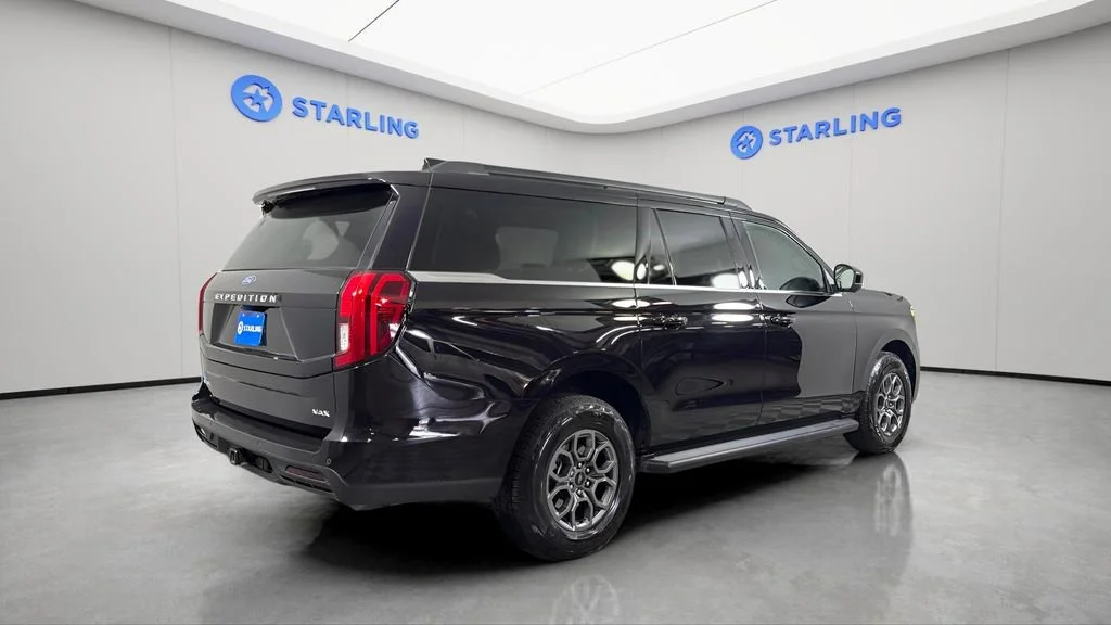 Used 2025  Ford Active image 22