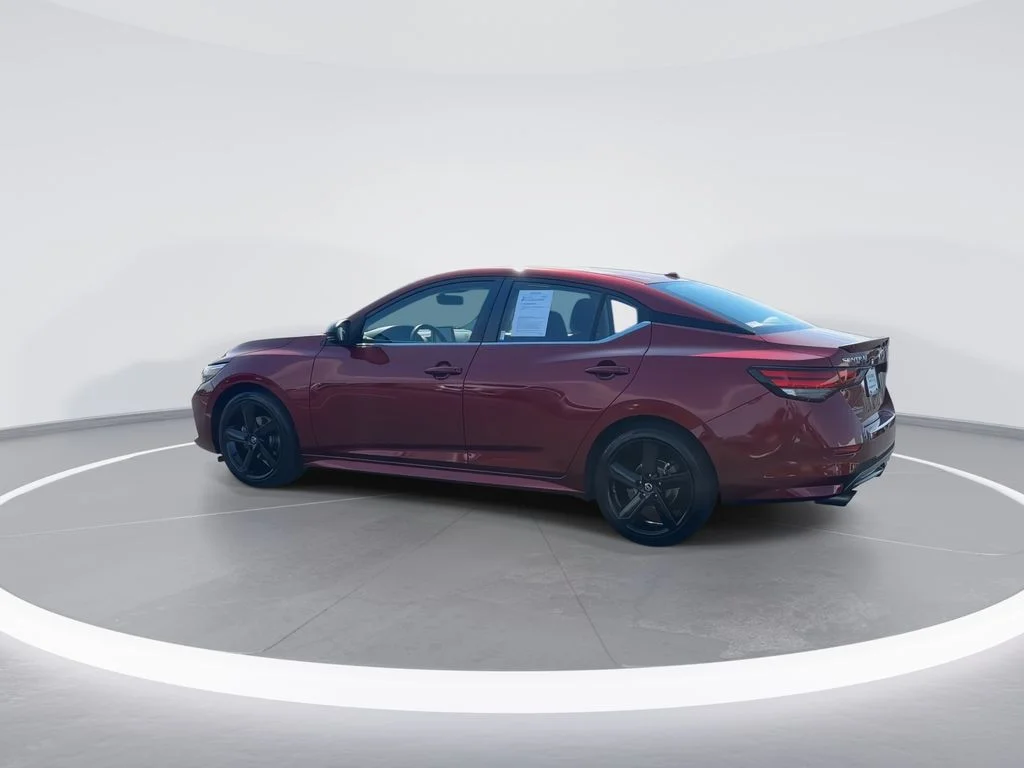 Used 2023 Red Nissan SR image 6