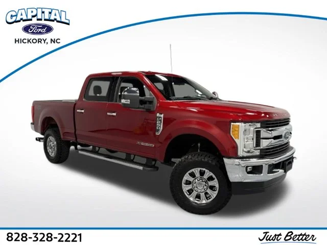 Used 2017 Red Ford XLT image 1
