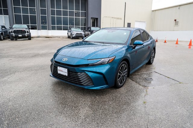 2025 Toyota Camry XLE