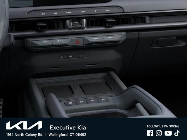 New 2027 White Kia  image 23