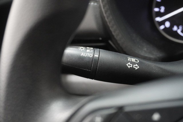 Used 2025  Nissan SV image 20