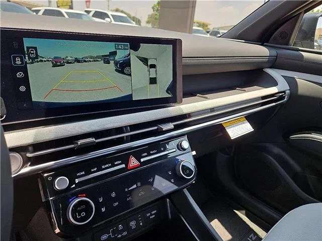 New 2025 Phantom Black Hyundai Limited image 19