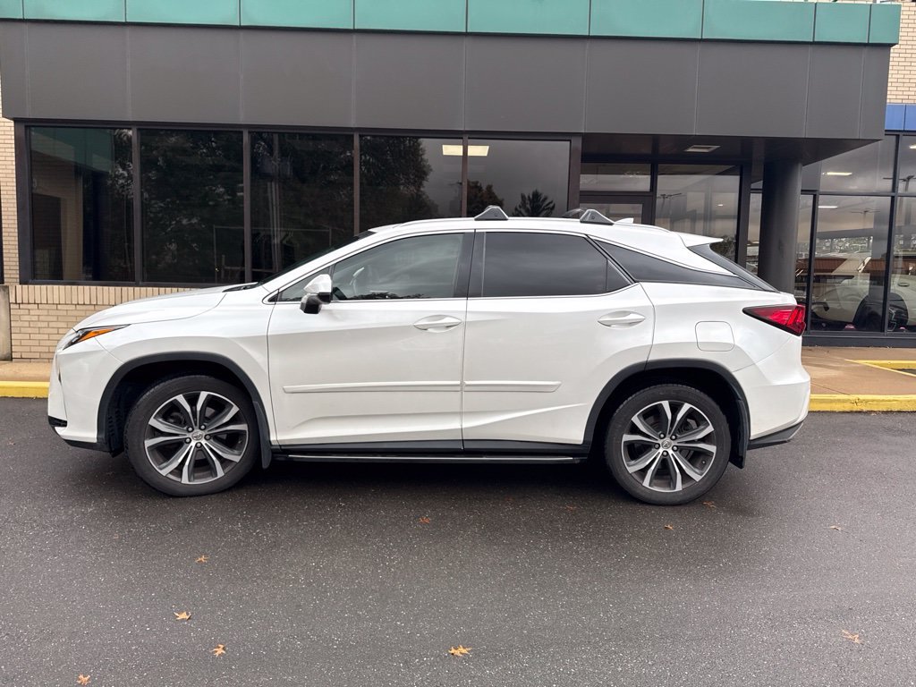 Used 2017 White Lexus 350 image 2