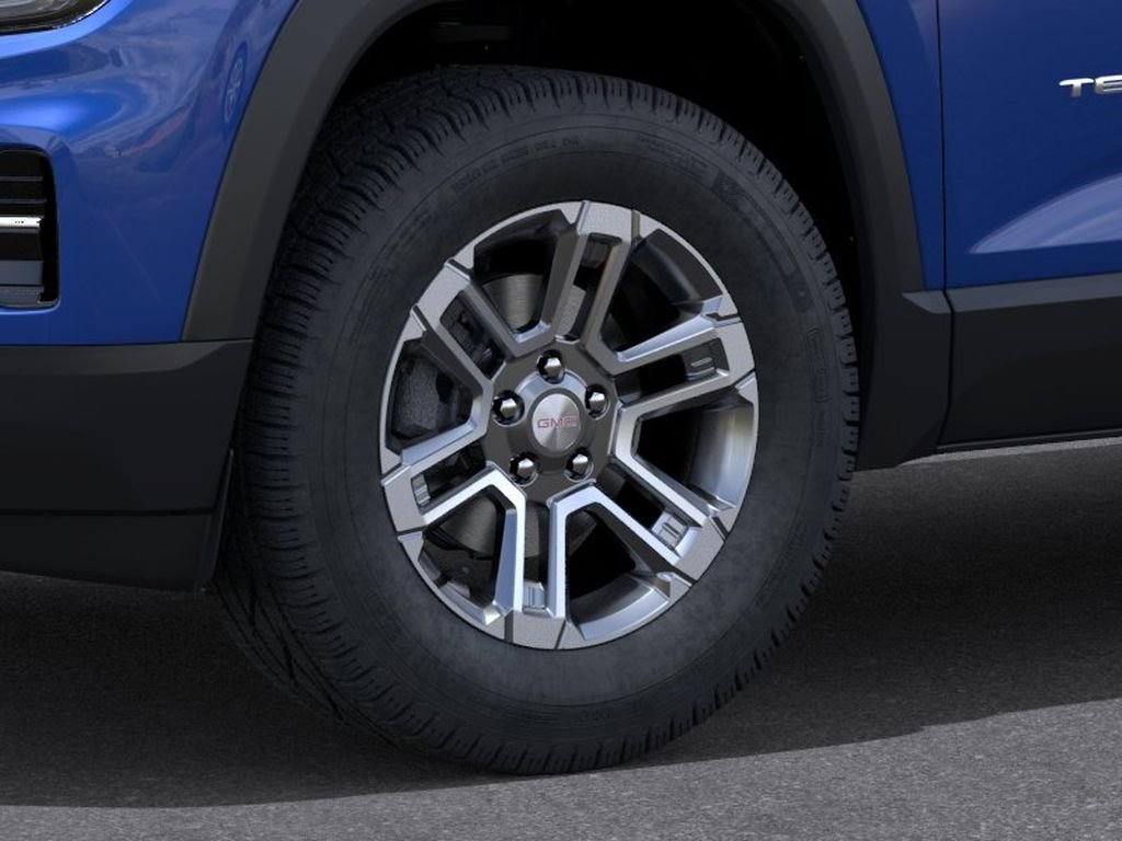 Used 2026 Rapids Metallic GMC AWD Elevation image 9