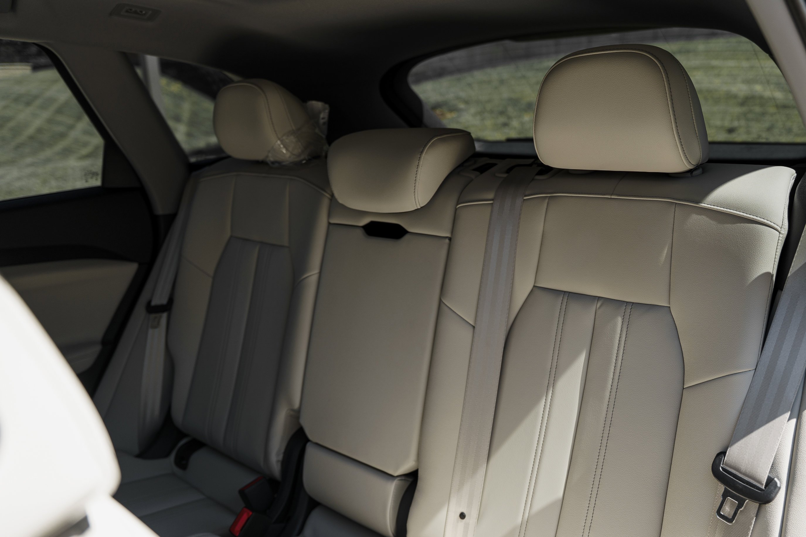New 2026 MYTHOS BLACK Audi Premium Plus image 24