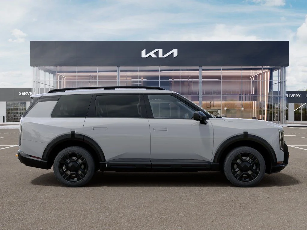 New 2027 Gray Kia X-Pro SX-Prestige image 7