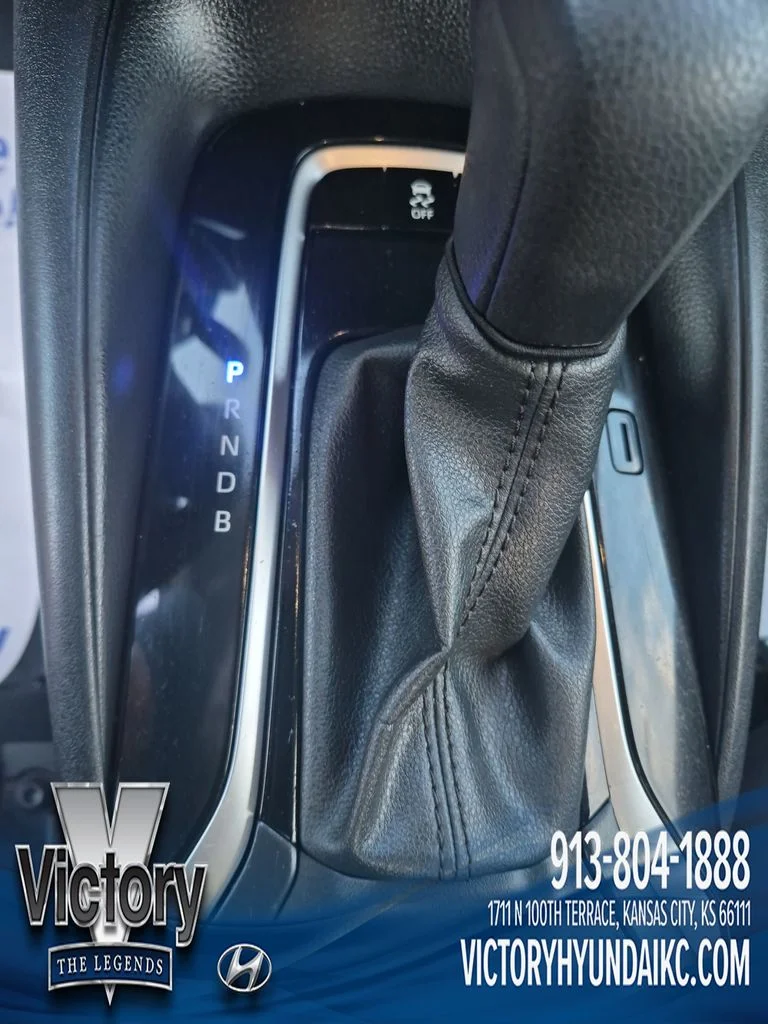 Used 2024  Toyota LE image 23