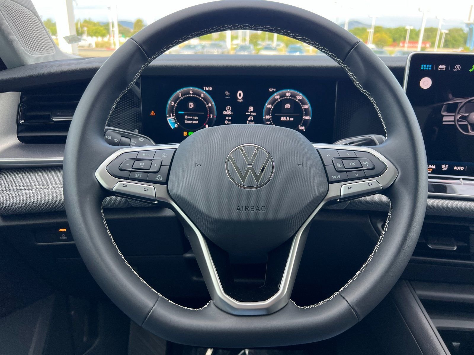 New 2026 Pure White Volkswagen 2.0T S image 22