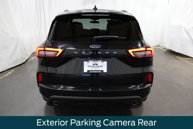 Used 2023 Black Ford ST-Line image 4