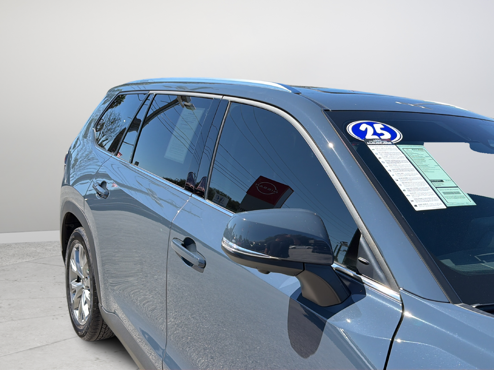 Used 2025 Cloud Toyota Limited image 39