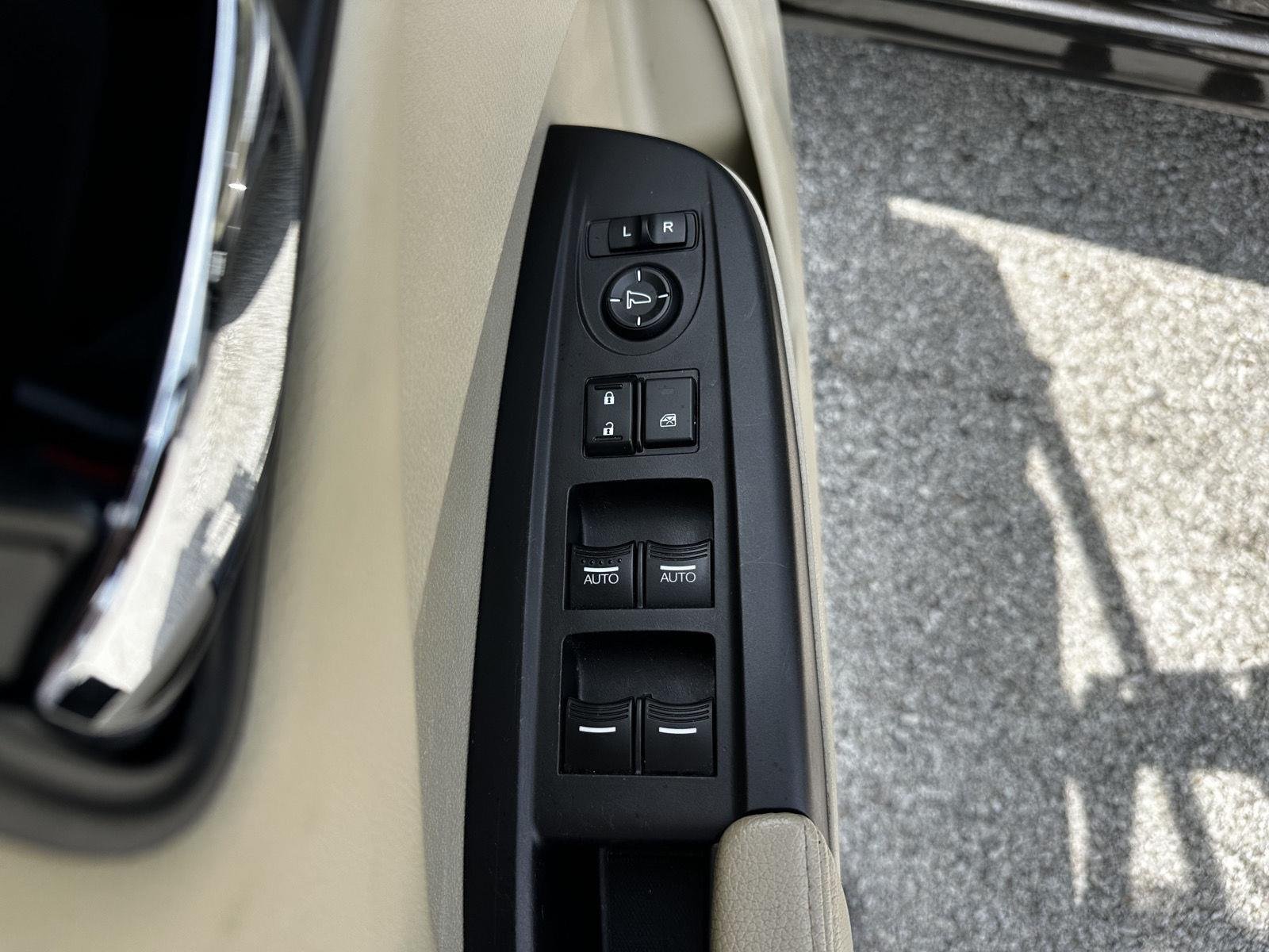 Used 2017 Kona Coffee Metallic Acura  image 9