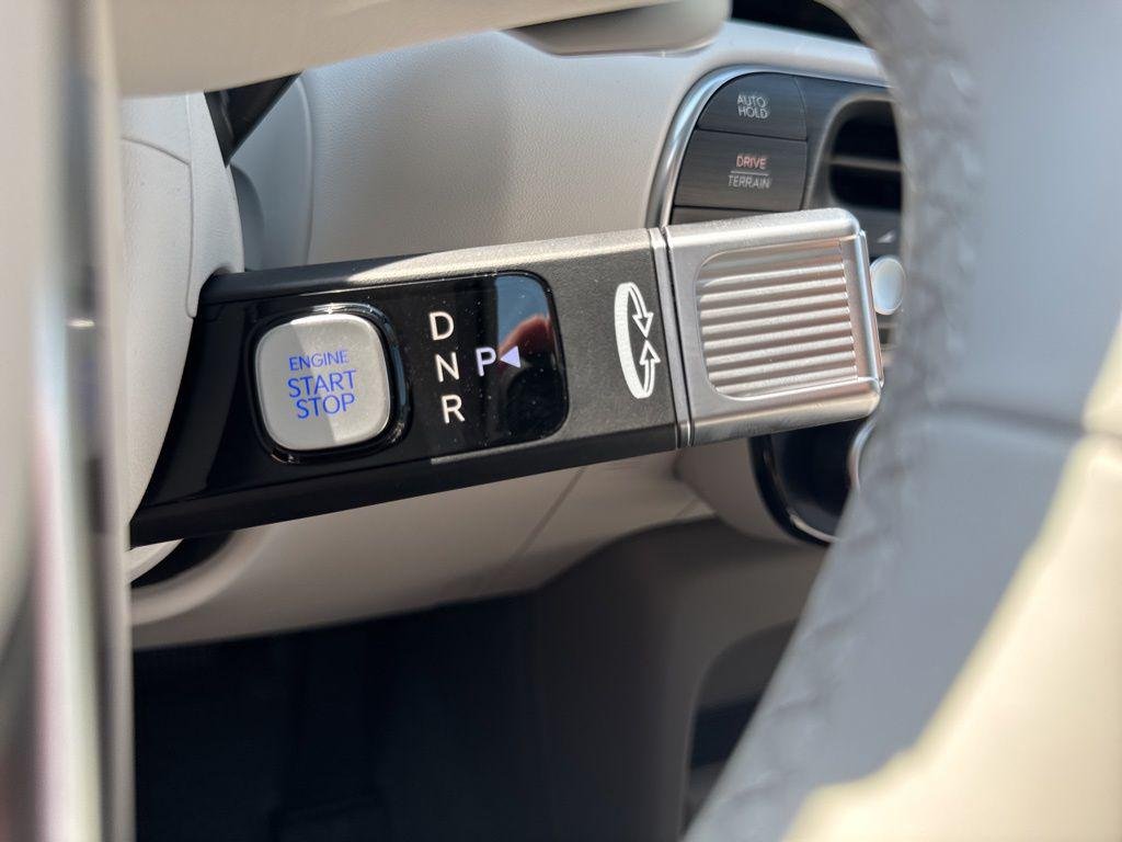 New 2026 Silver Hyundai SEL Premium AWD image 20