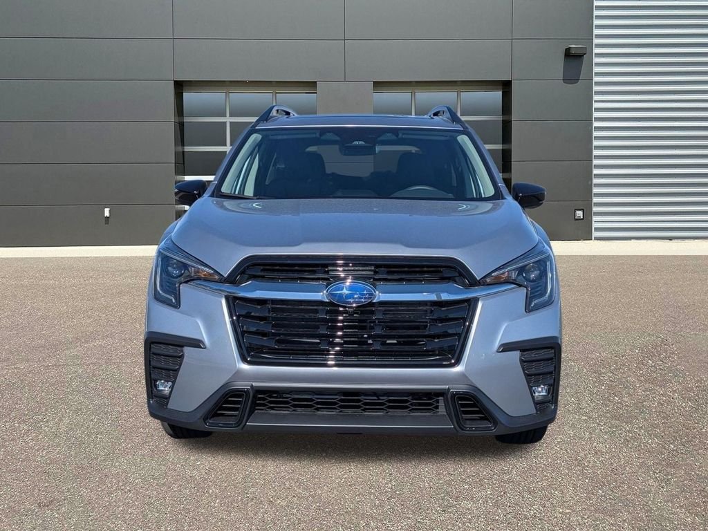 New 2026 Ice Silver Metallic Subaru Limited image 2
