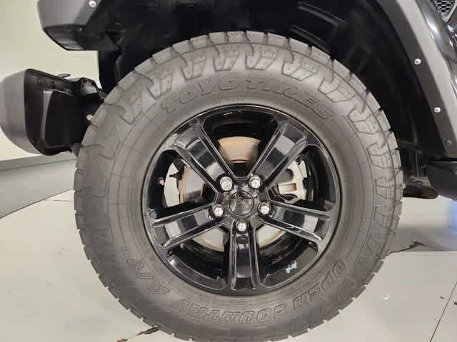 Used 2021 Black Clearcoat Jeep Unlimited Sahara Altitude image 8