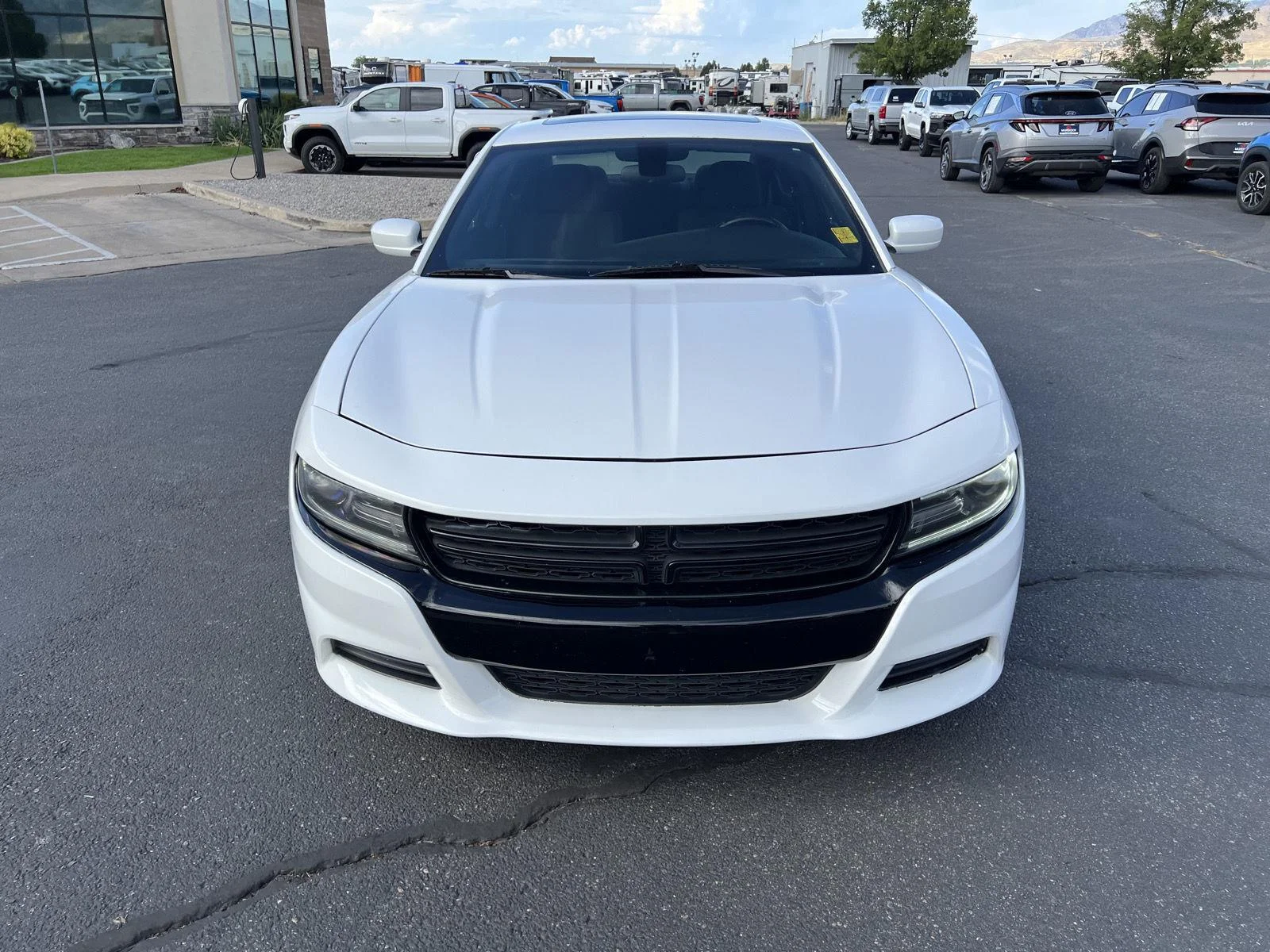 2019 Dodge Charger SXT - Photo 8