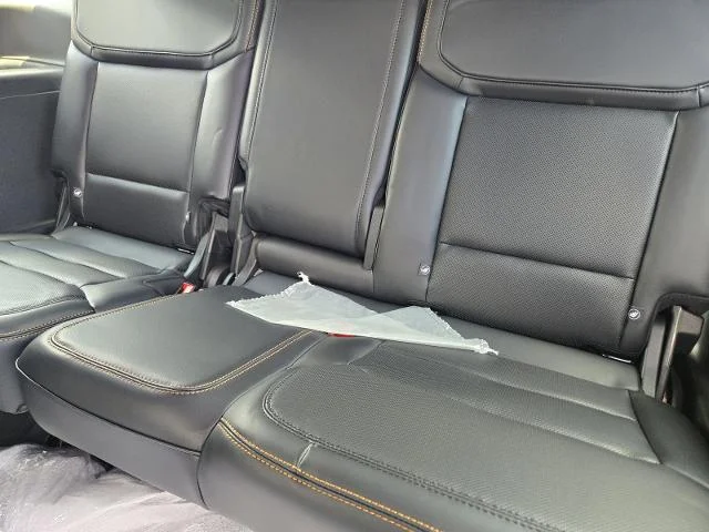 New 2026 Glacier Gray Metallic Tri-Coat Ford Tremor® image 40