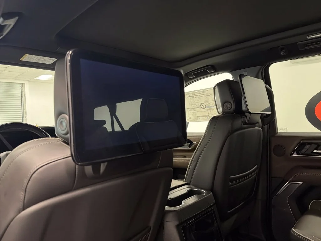 New 2027 Onyx Black GMC Denali Ultimate image 12