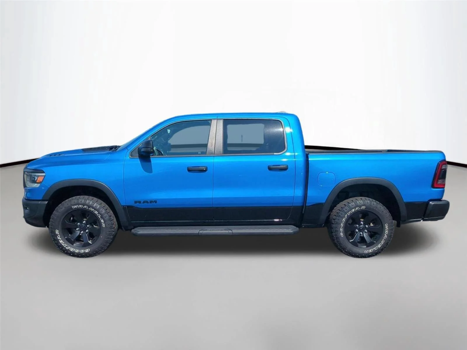 Used 2023 Hydro Blue Pearl Ram Rebel image 2
