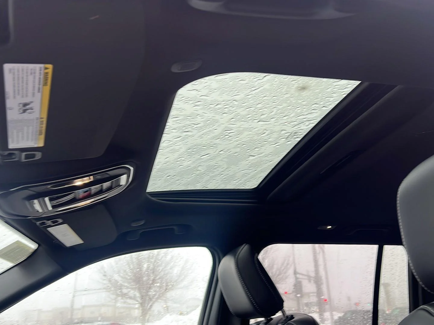 New 2025 Bright White Clearcoat Jeep Altitude X image 19