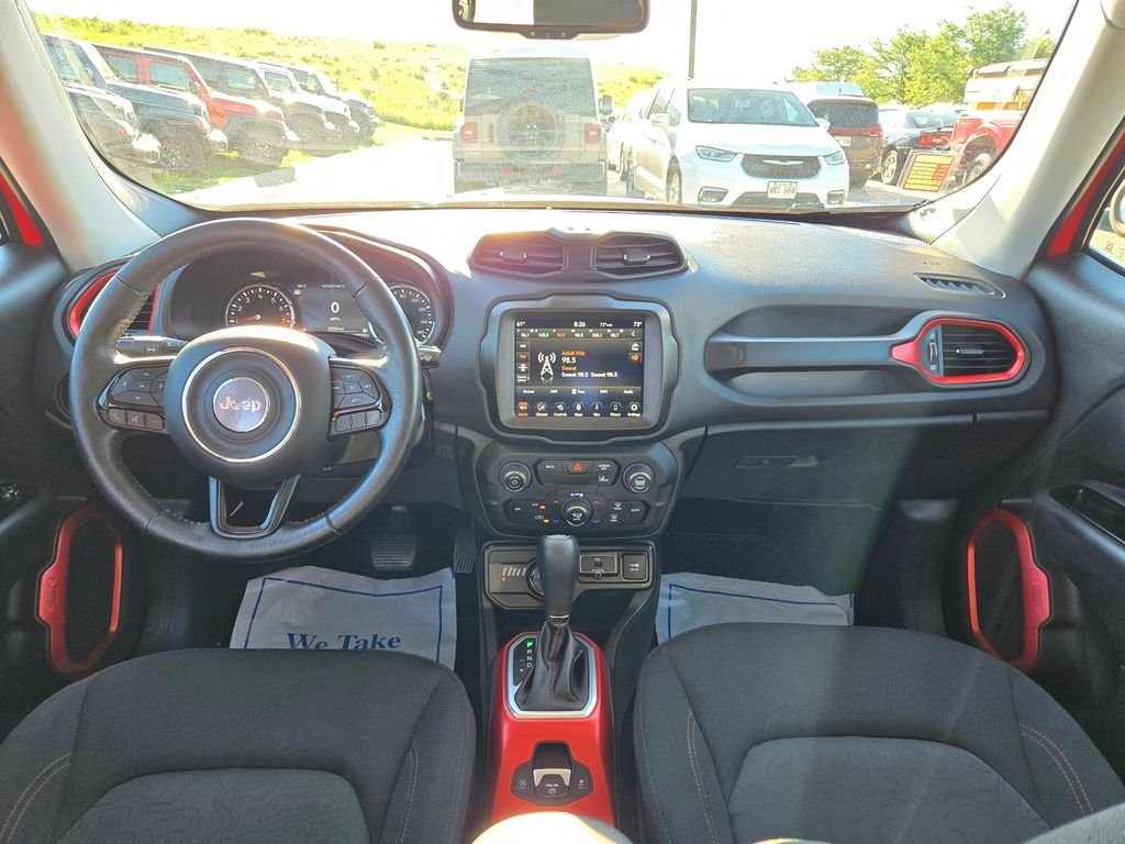Used 2022 Red Jeep Trailhawk image 17