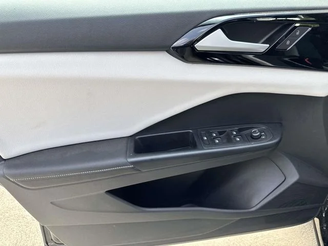 New 2026 Gray Volkswagen 1.5T S image 10
