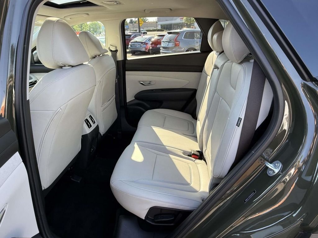 Certified Used 2025 Green Hyundai SEL Convenience image 14