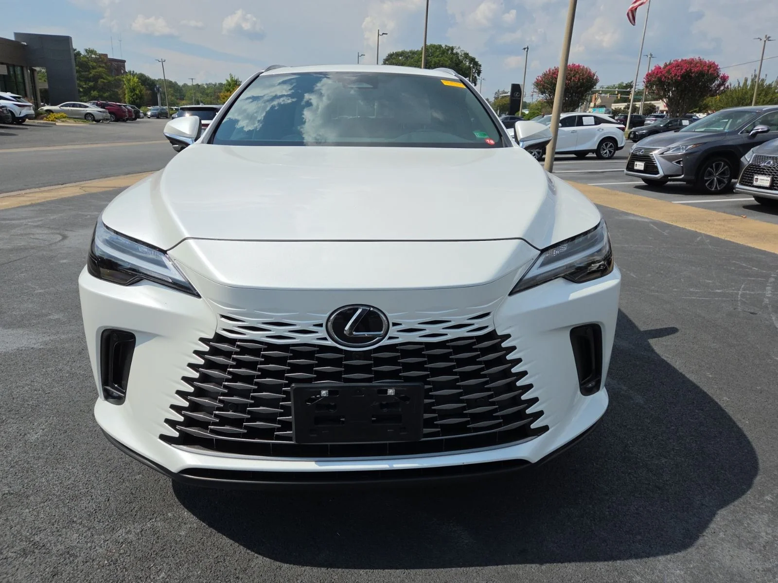 Used 2026 White Lexus 350h Premium image 27
