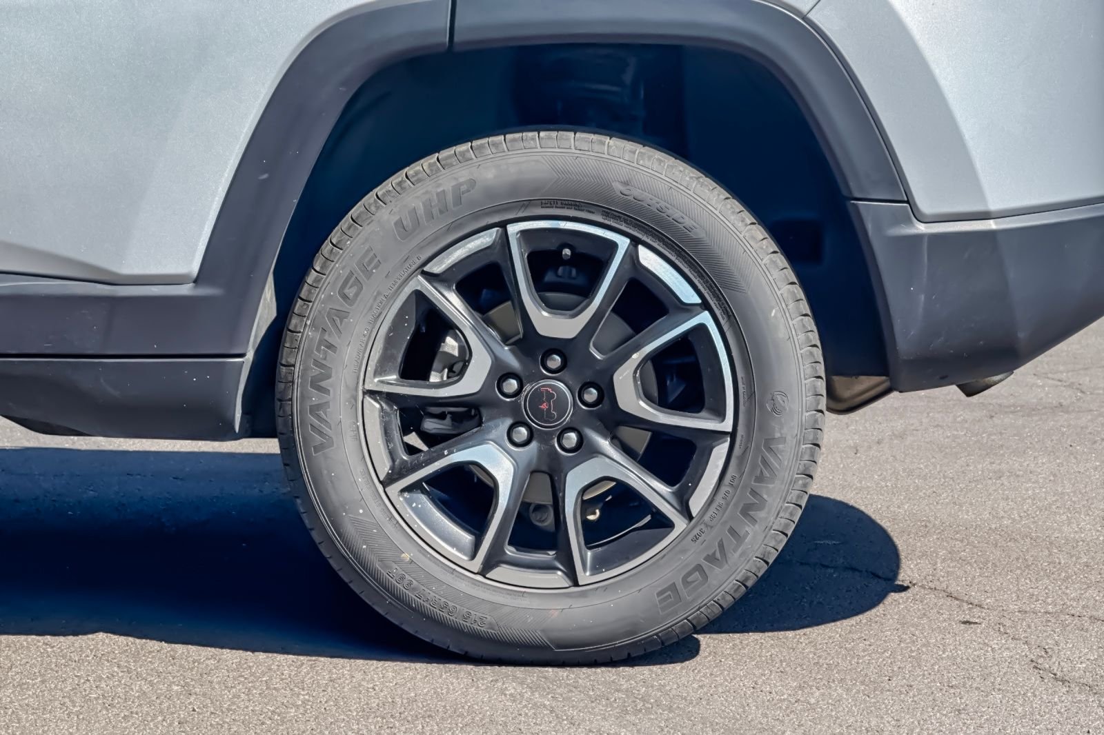 2025 Jeep Compass Trailhawk - Photo 38