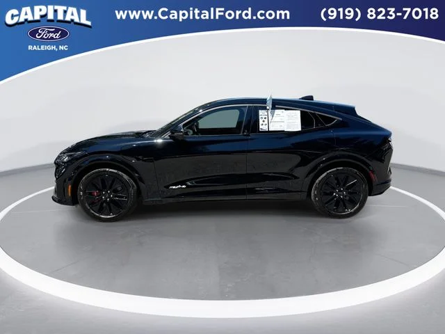 Used 2025 Black Ford Premium image 5