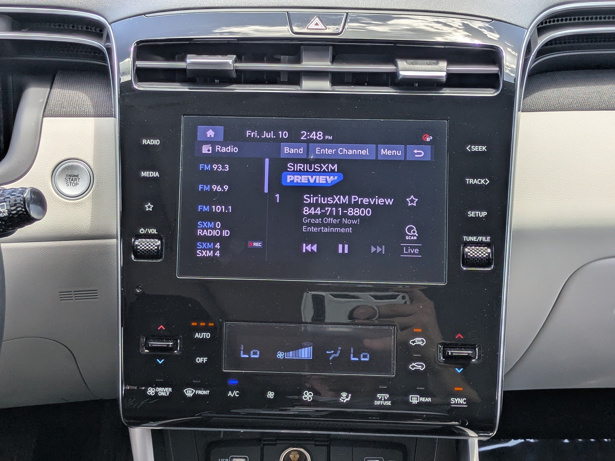 Certified Used 2022 Amazon Gray Hyundai SEL Convenience image 16