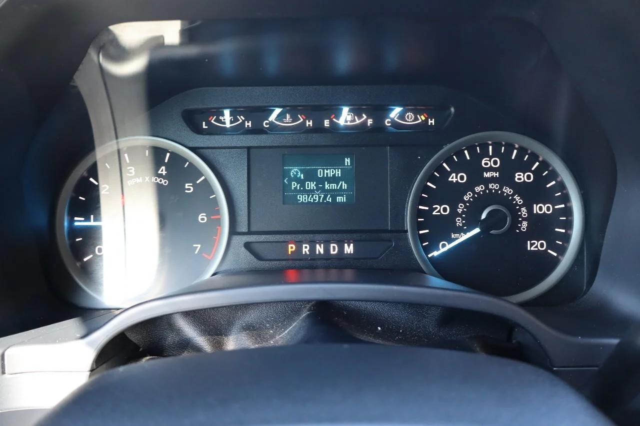 Used 2019 Ingot Silver Ford XLT image 14