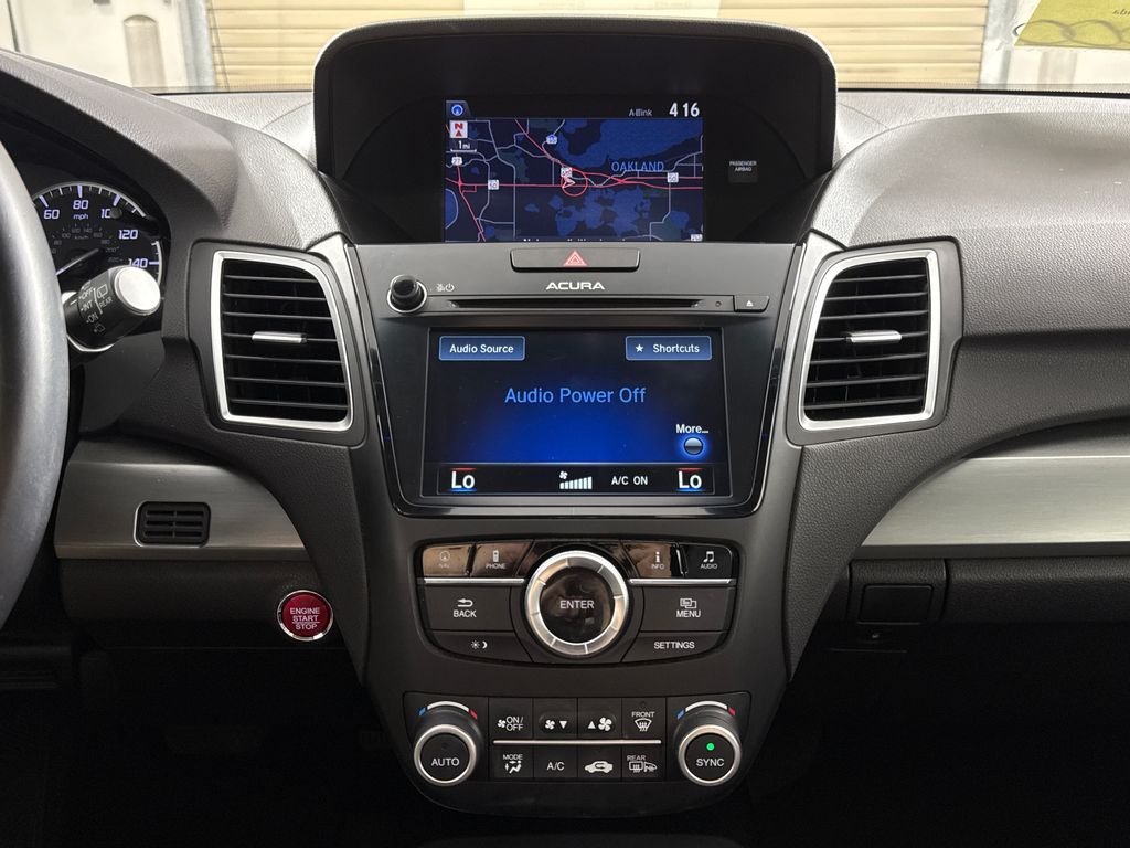 Used 2018  Acura Technology Package image 20