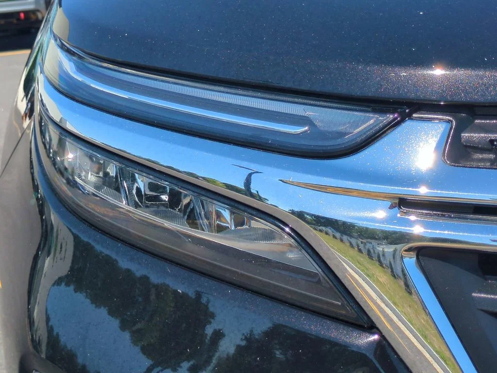 Used 2024 Black Chevrolet LT image 10