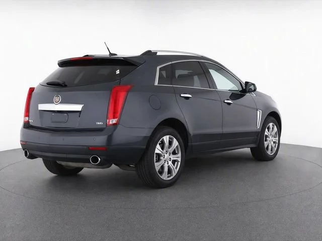 Used 2014 GRAPHITE METALLIC Cadillac Performance Collection image 3