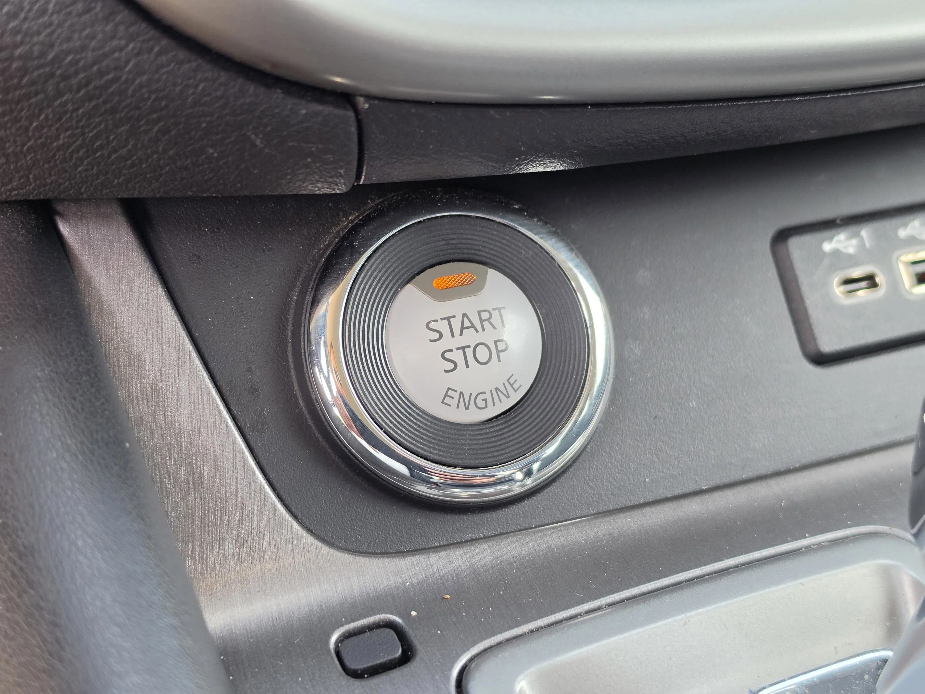 Used 2022 Brilliant Silver Metallic Nissan S image 33