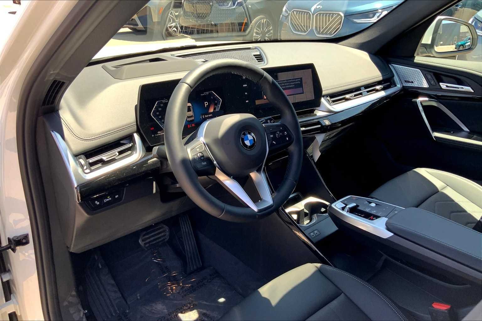 2025 BMW X1 XDrive28i - Photo 8