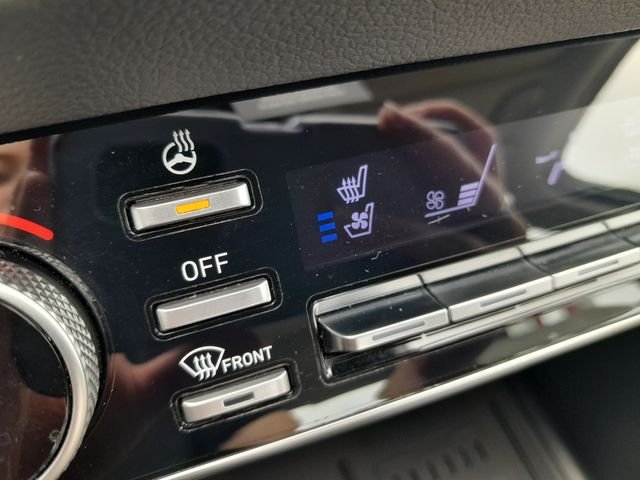 2023 Hyundai Sonata Hybrid Limited - Photo 25