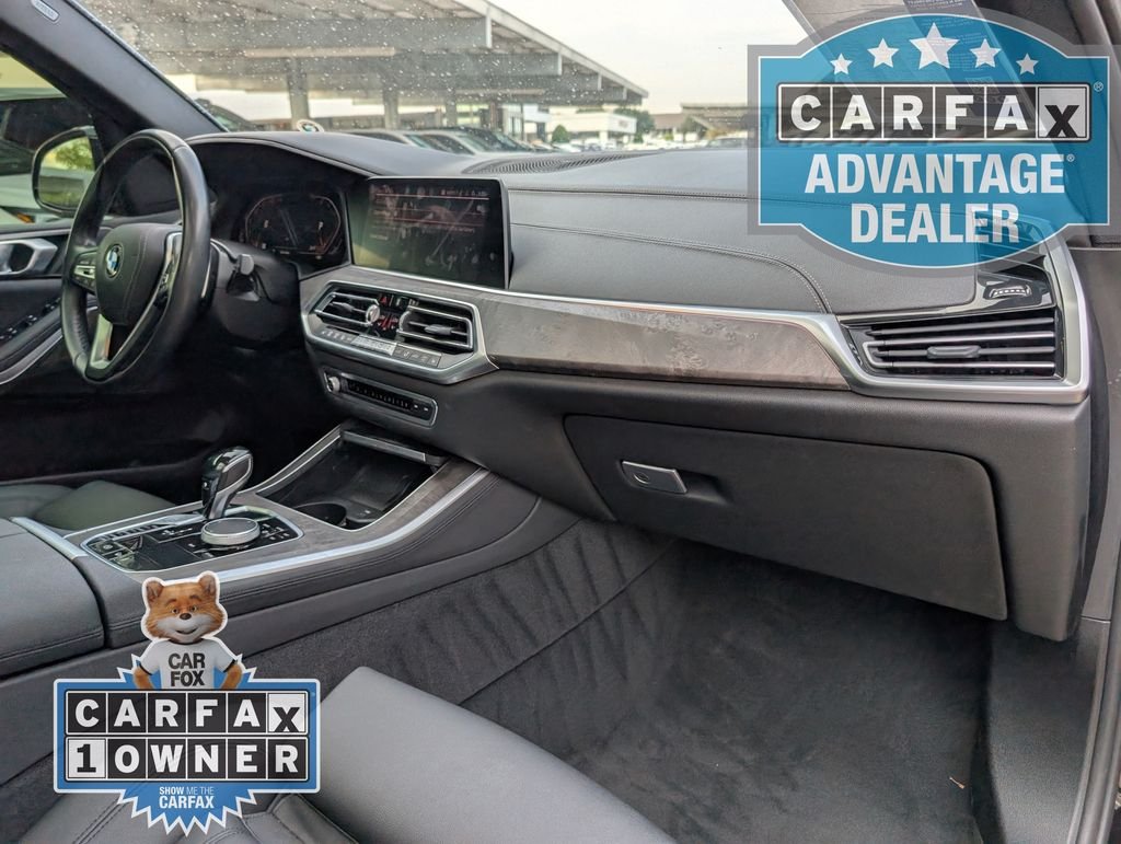 Used 2019 Black BMW xDrive40i image 25