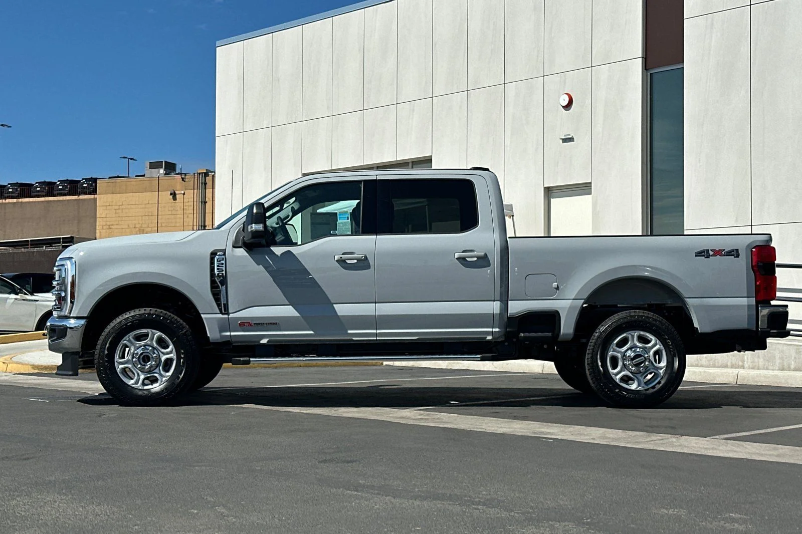 2026 Ford F-250 Super Duty XLT - Photo 6