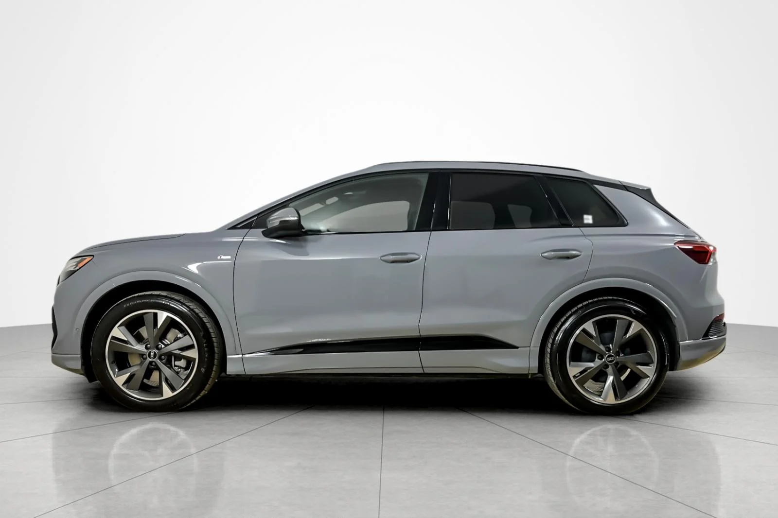 Certified Used 2024 Pebble Gray Audi Prestige 55 quattro image 2