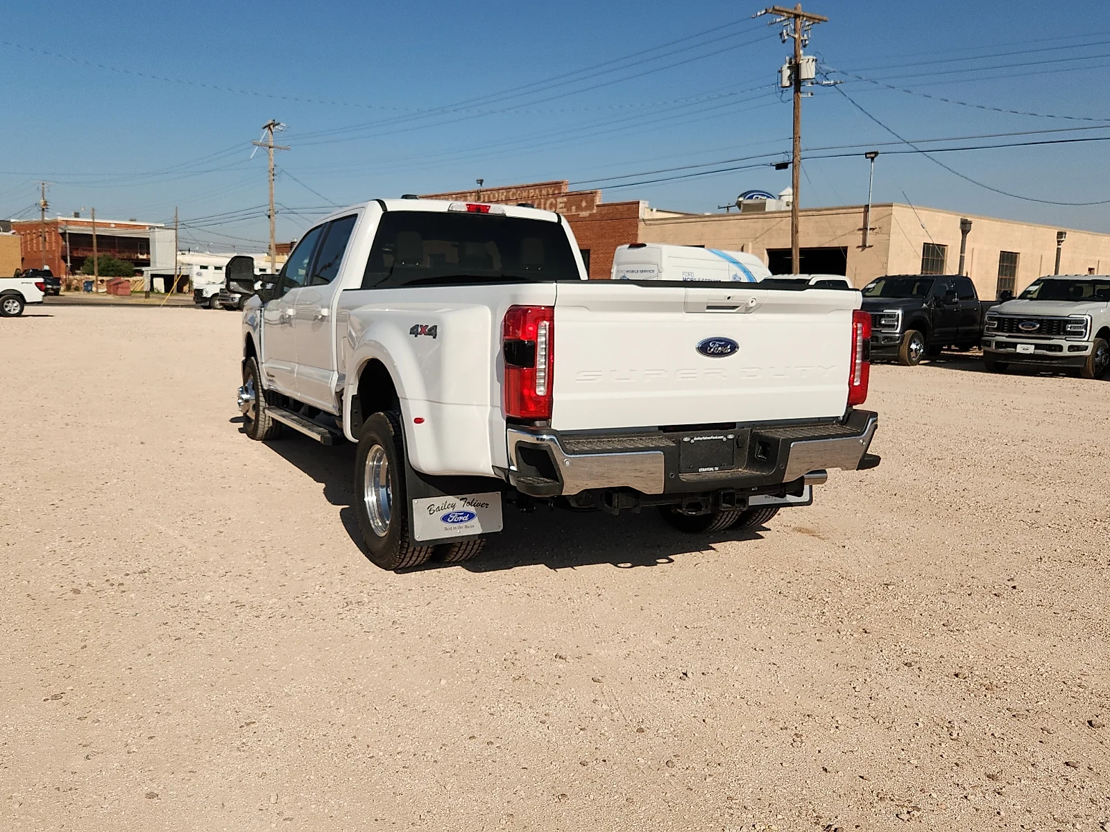 New 2026 Oxford White Ford Lariat image 5