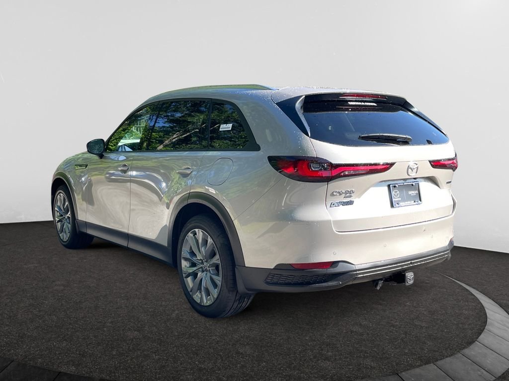 New 2026 Platinum Mazda 3.3 Turbo Preferred image 3